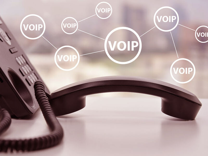 Au coeur des communications sans fil, la VoIP a révolutionné la relation client. Voici à quoi vous attendre en l’intégrant aux canaux traditionnels...